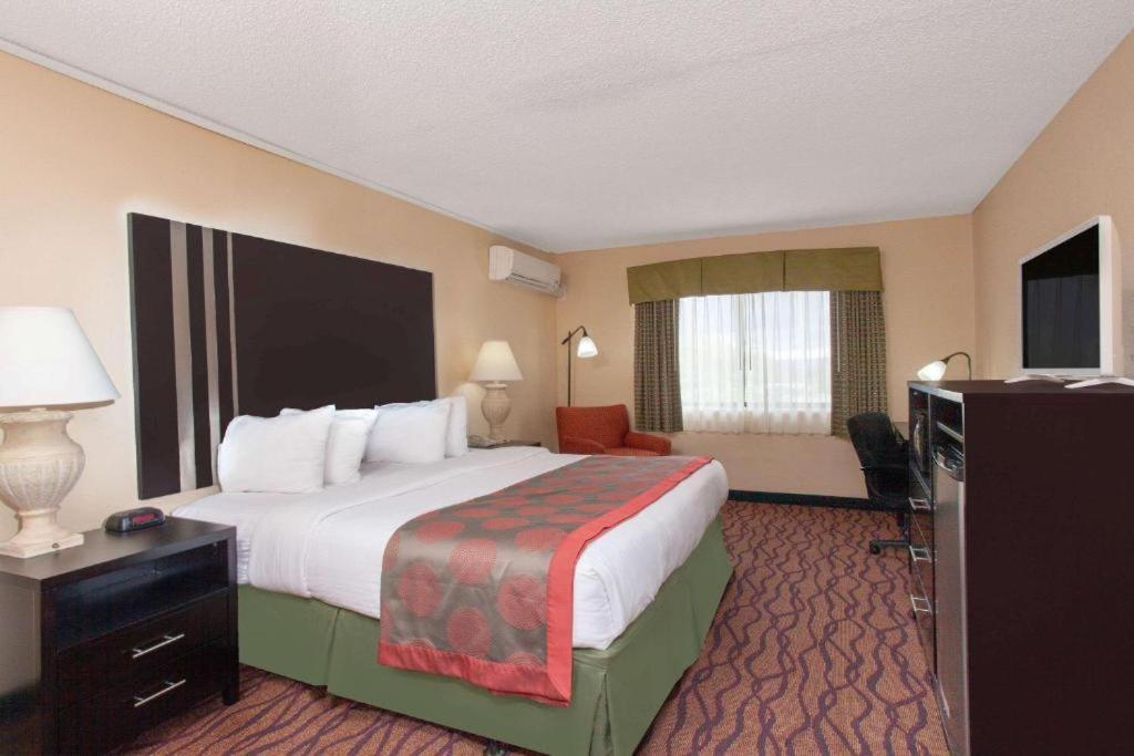 Space Coast Hotel ไททัสวิลล์ ภายนอก รูปภาพ